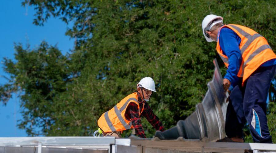 Professional new roof installation services in Yellville, AR